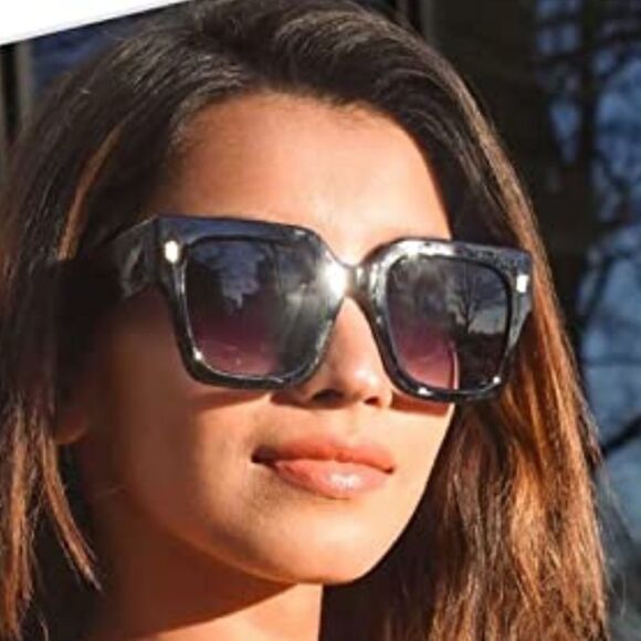 Oversized Vintage Sunglasses  - Picture 1 of 4